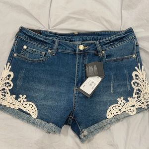 brand new armani exchange embroidered shorts